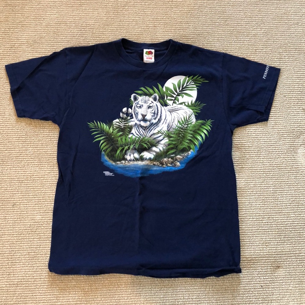 Vintage 3D tiger look & touch tee